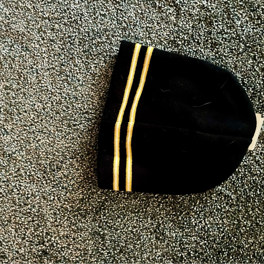 Steelers hat - Picture 2 of 3